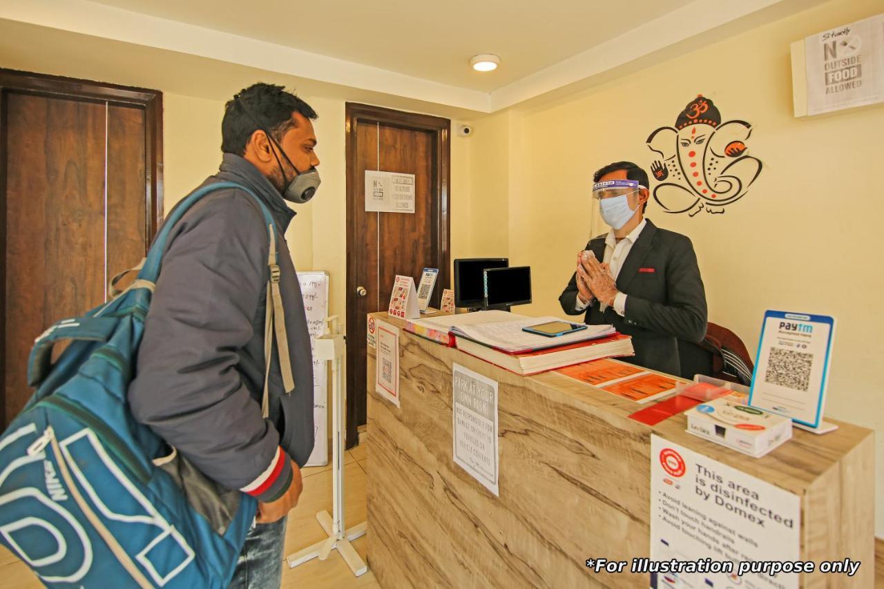 Oyo Flagship 24147 Royal Stay Singanallur Exterior photo